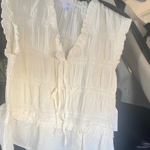 Time and Tru Cream Textured Blouse